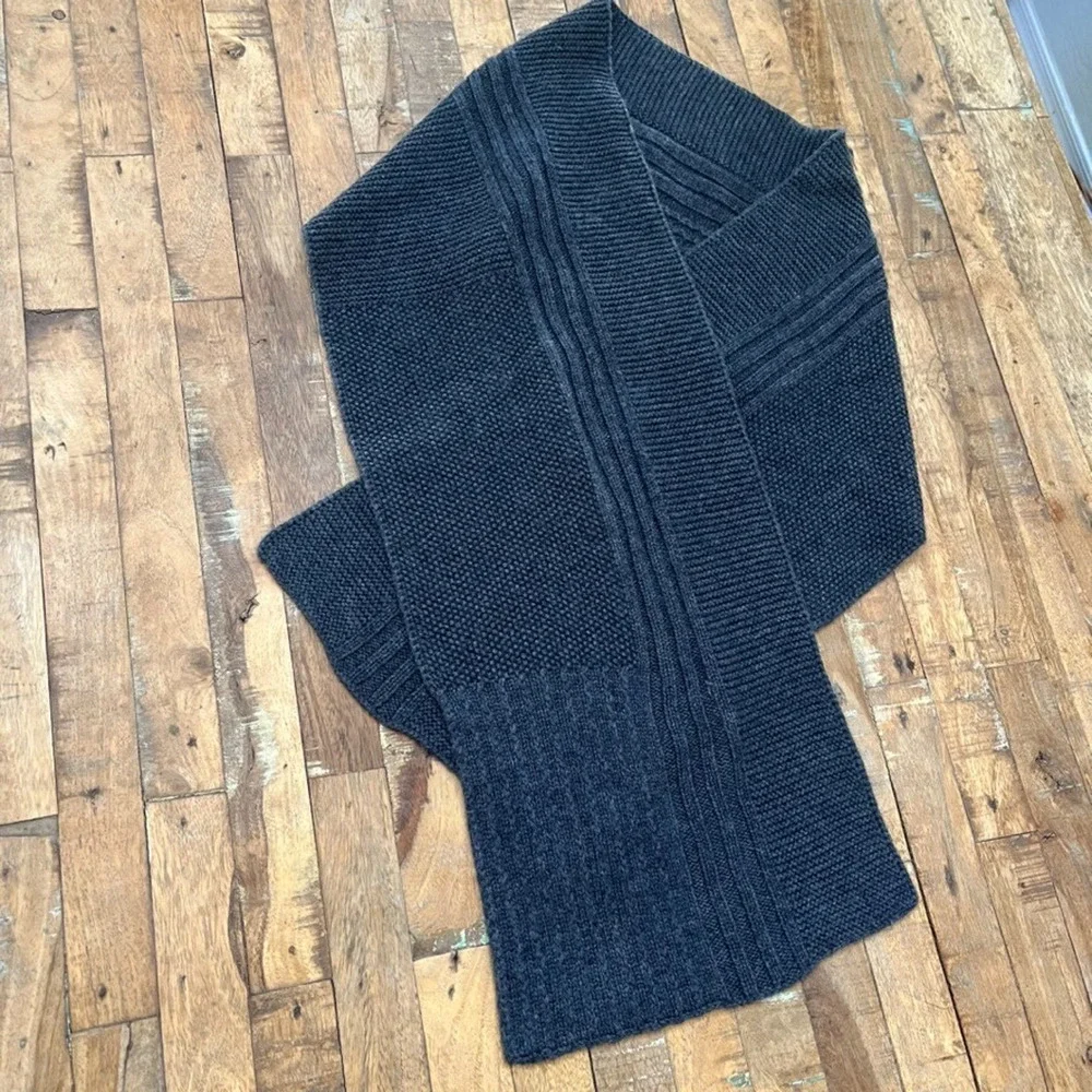 Calibrate One Size Gray Knitted Scarf Wool Blend